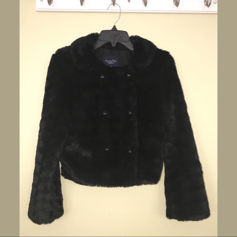 American Eagle faux fur black winter jacket